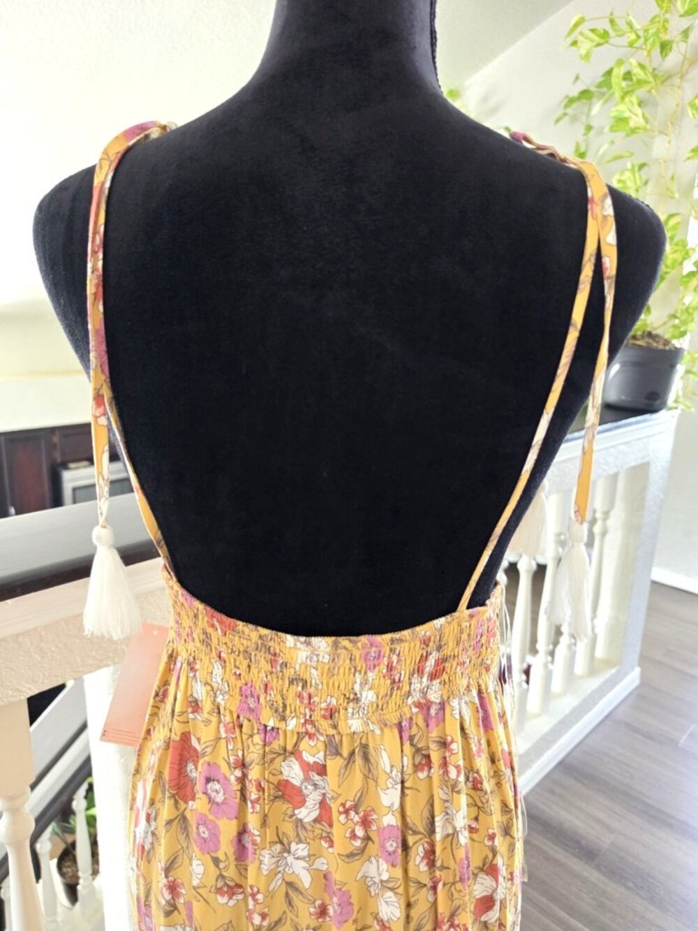 Inspired Hearts Yellow Floral V-Neck Tassel Tie Strappy Maxi Dress Womens L - Picture 9 of 10